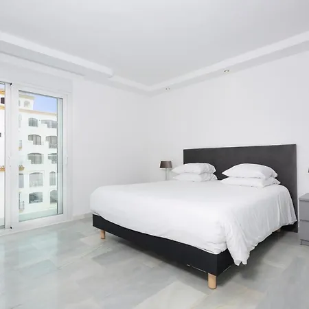 Apartahotel B51 Executive Flats Marbella