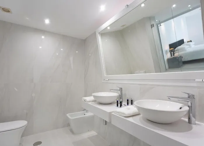 B51 Executive Flats 4* Marbellac