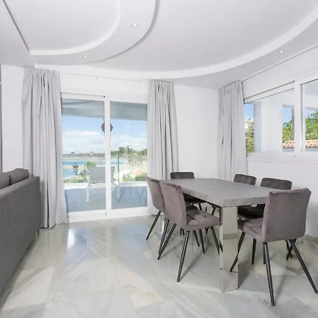 B51 Executive Flats 4* Marbellac