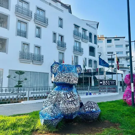 B51 Executive Flats 4*