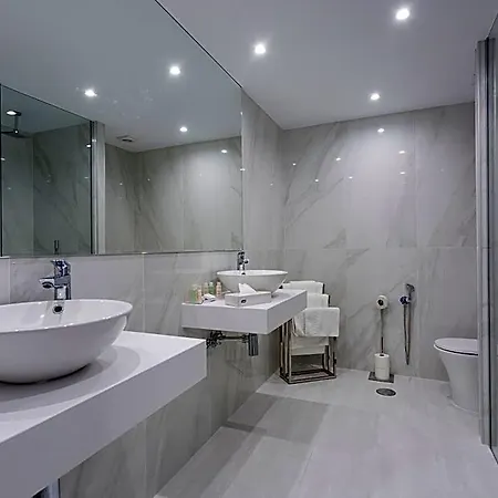 B51 Executive Flats 4* Marbella