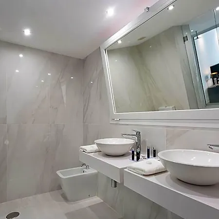 B51 Executive Flats 4* Marbella