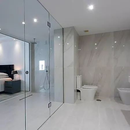 Aparthotel B51 Executive Flats 4*