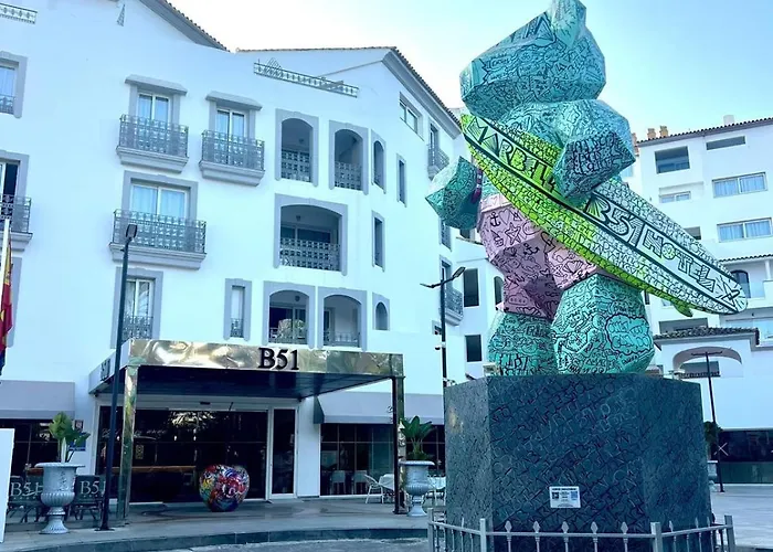 B51 Executive Flats アパートホテル